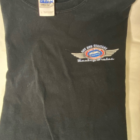 Gildan Black Short Sleeve Tee - Picture 2 of 3